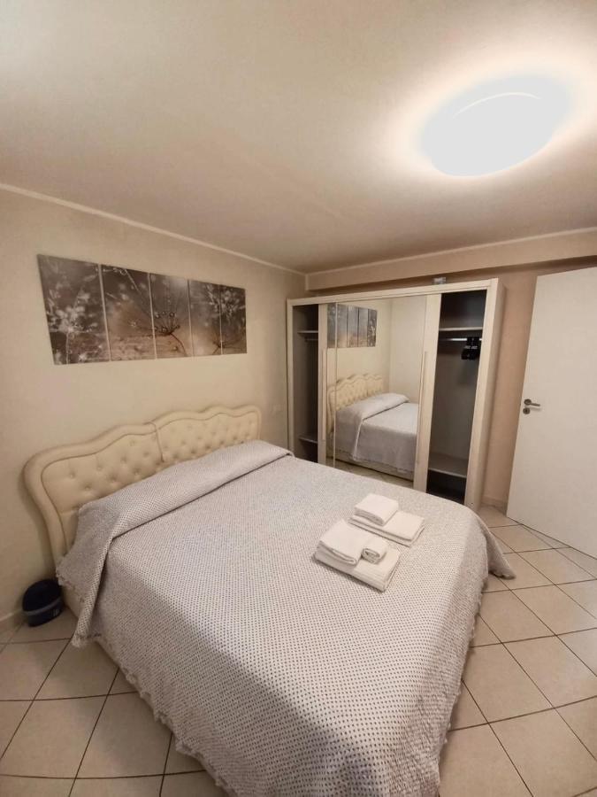 Vicolo 11 Apartment Calmasino Екстериор снимка